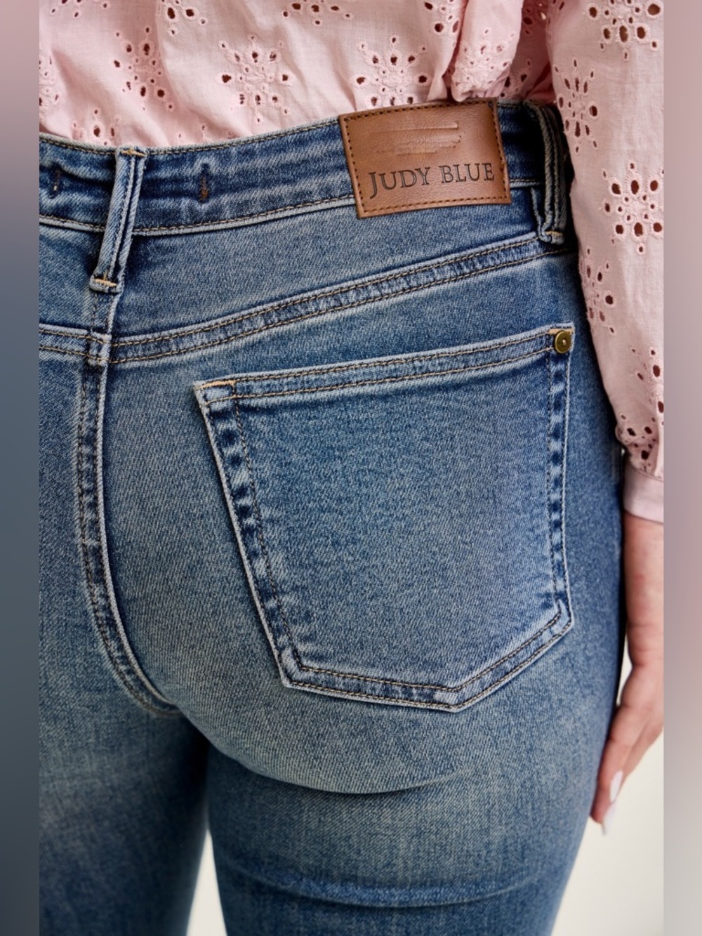 Judy Blue Mid Rise Flare Jeans with Front Flap Pockets - Picture 5 of 6